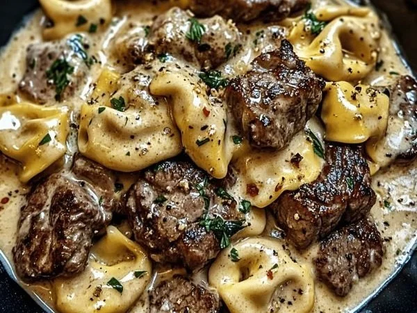 Cracked Garlic Steak Tortellini in Creamhouse Sauce Bliss